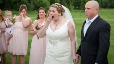 Photo of Woman Leaves Empty Seat for Late Son at Her Wedding, Sees Unfamiliar Man Occupy It