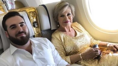 Photo of My Husband Purchased First Class Seats for Himself and His Mother, Leaving Me and the Children in Economy – I Taught Him a Severe Lesson