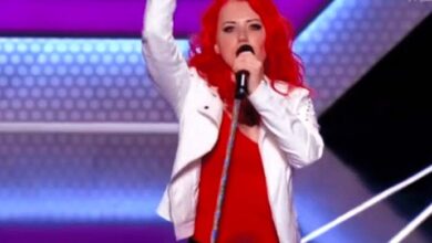 Photo of The Crowd Laughed At The Red-Haired Girl And Regretted It When She Set The Stage On Fire With Her Fiery Voice Screaming ‘Queen’