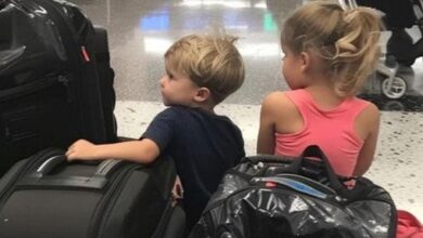 Photo of My husband abandoned me and our children to handle the heavy luggage and get home by ourselves while he was out with friends